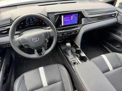2025 Toyota Camry SE AWD