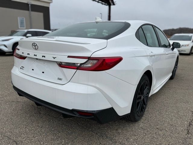 2025 Toyota Camry SE AWD