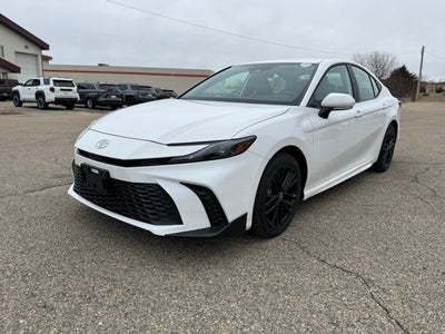 2025 Toyota Camry SE AWD