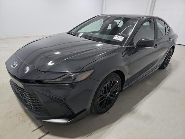 2026 Toyota Camry SE AWD