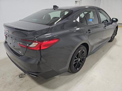 2026 Toyota Camry SE AWD
