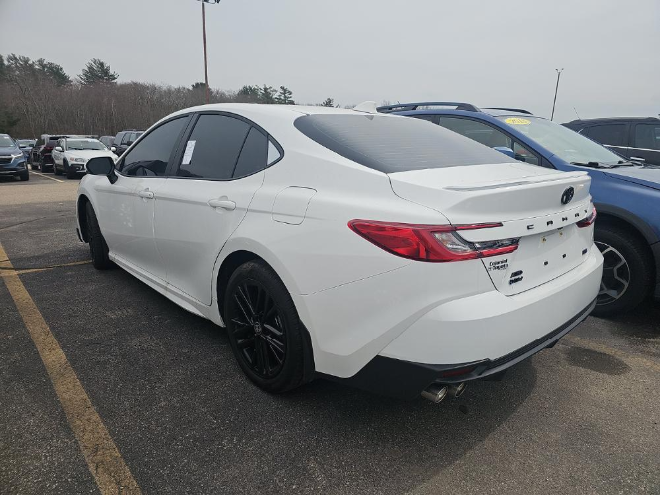 2025 Toyota Camry SE AWD