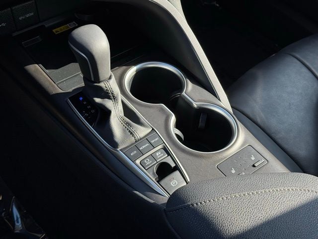 2024 Toyota Camry Hybrid XLE FWD