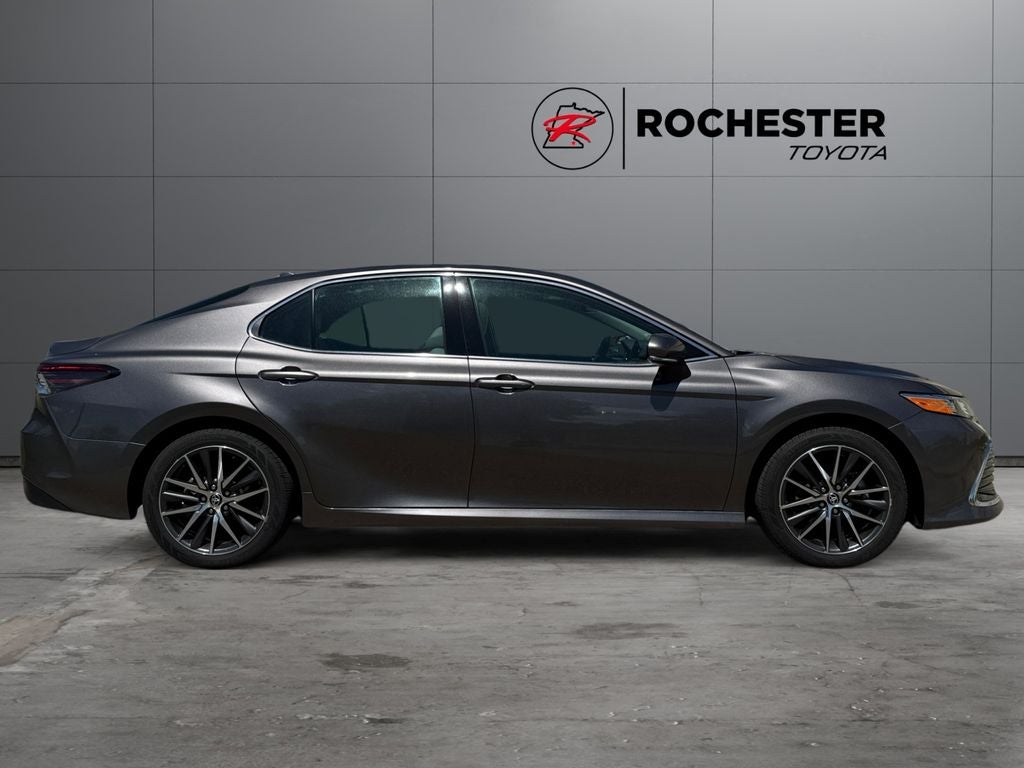2023 Toyota Camry Hybrid XLE FWD