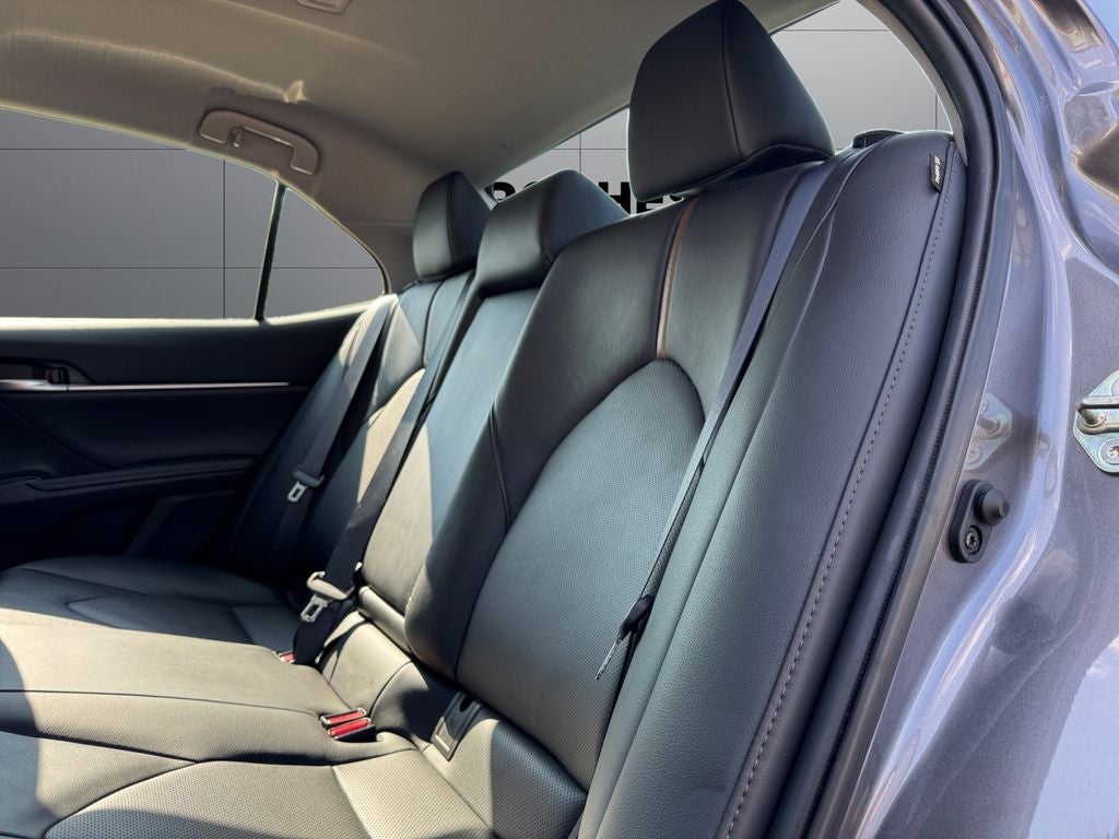 2020 Toyota Camry Hybrid XLE FWD