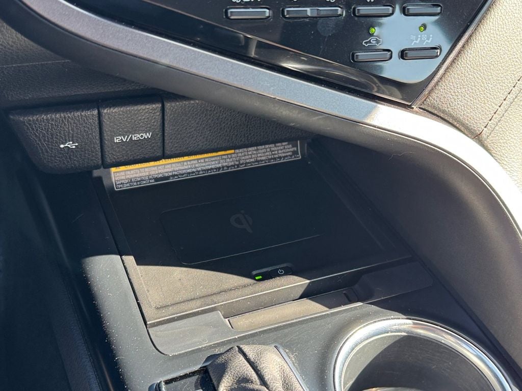 2020 Toyota Camry Hybrid XLE FWD