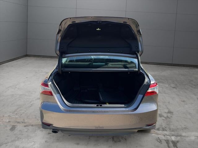 2020 Toyota Camry Hybrid XLE FWD