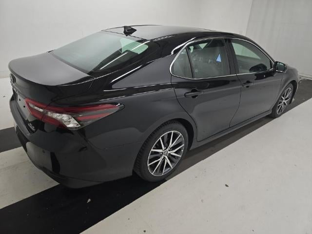 2024 Toyota Camry Hybrid XLE FWD