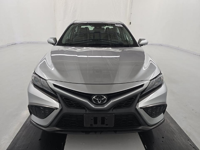 2023 Toyota Camry SE FWD