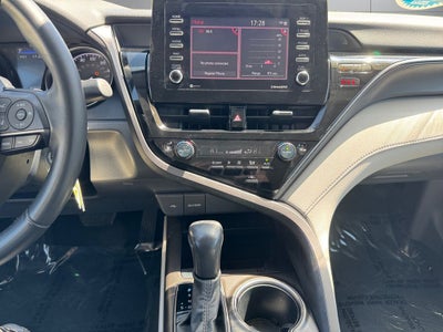 2023 Toyota Camry SE FWD
