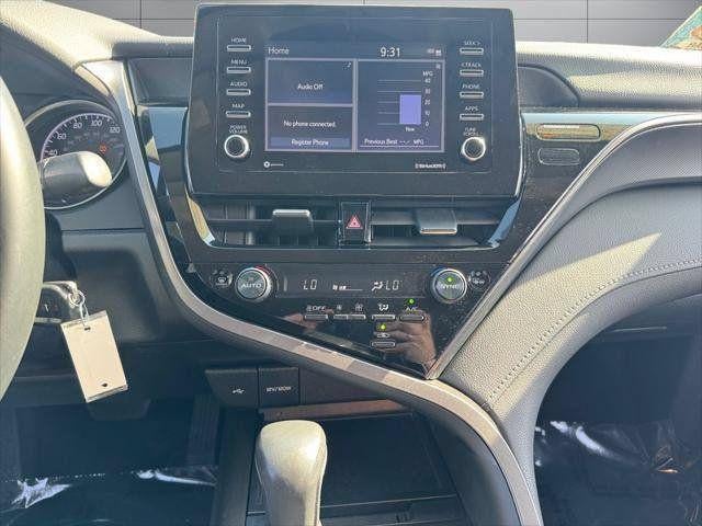 2023 Toyota Camry SE FWD