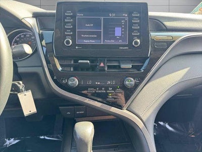 2023 Toyota Camry SE FWD