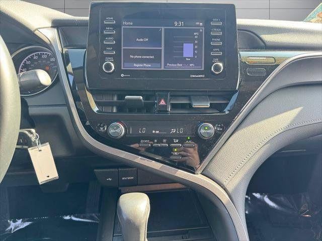 2023 Toyota Camry SE FWD