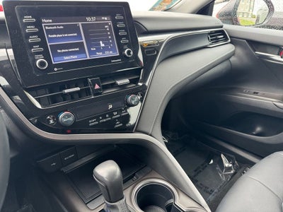 2024 Toyota Camry SE FWD