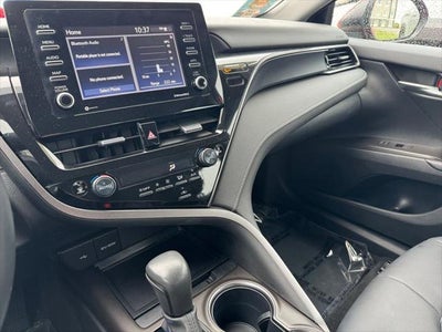 2024 Toyota Camry SE FWD