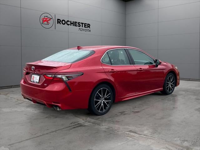 2024 Toyota Camry SE FWD