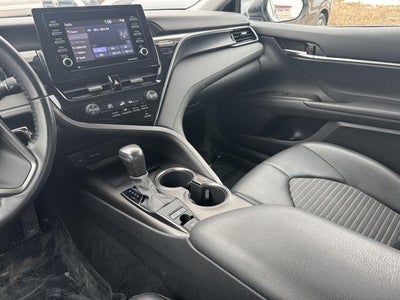 2021 Toyota Camry SE AWD