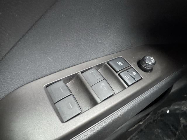 2021 Toyota Camry SE AWD