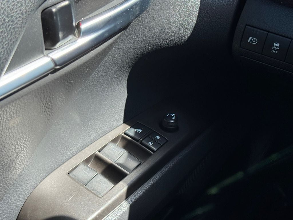 2021 Toyota Camry SE AWD