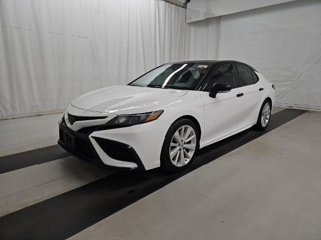2021 Toyota Camry SE AWD