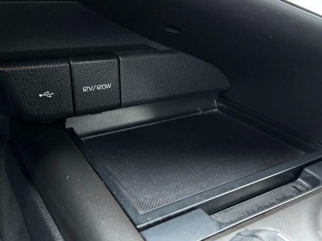 2023 Toyota Camry SE AWD