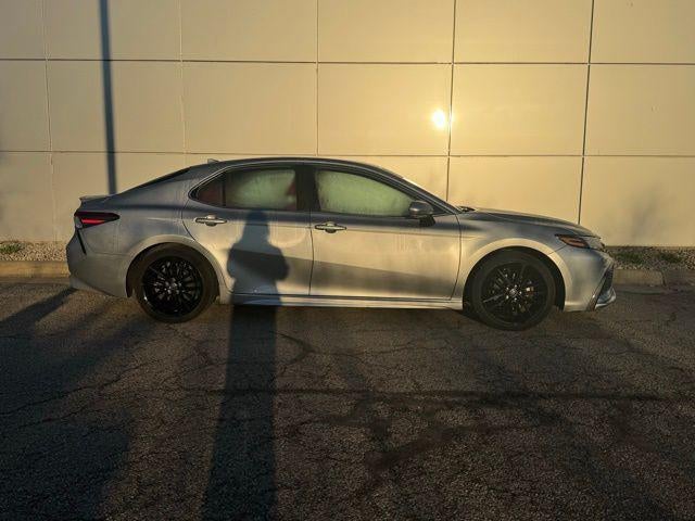 2022 Toyota Camry Hybrid XSE FWD