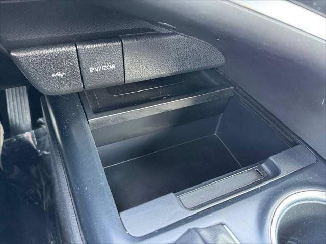 2020 Toyota Camry XSE FWD