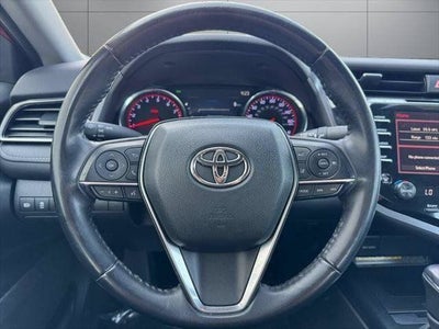 2020 Toyota Camry XSE FWD