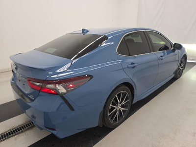 2024 Toyota Camry Hybrid SE FWD
