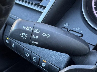 2023 Toyota Camry SE FWD