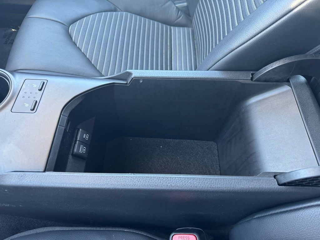 2024 Toyota Camry SE AWD