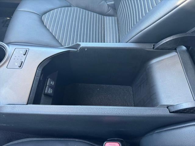 2024 Toyota Camry SE AWD