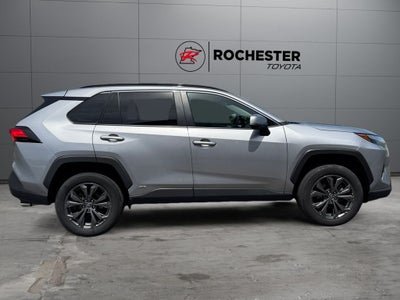 2022 Toyota RAV4 Hybrid XLE Premium AWD