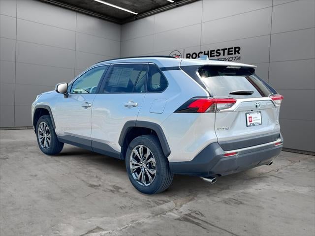 2022 Toyota RAV4 Hybrid XLE Premium AWD