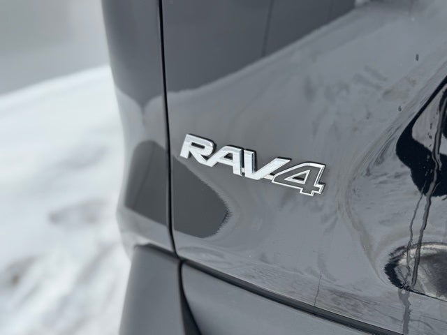 2023 Toyota RAV4 Hybrid XLE Premium AWD