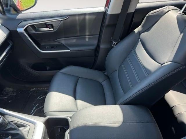 2022 Toyota RAV4 Hybrid XLE Premium AWD