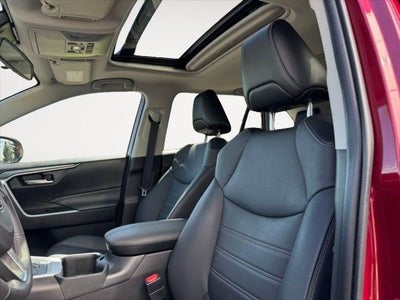 2022 Toyota RAV4 Hybrid XLE Premium AWD