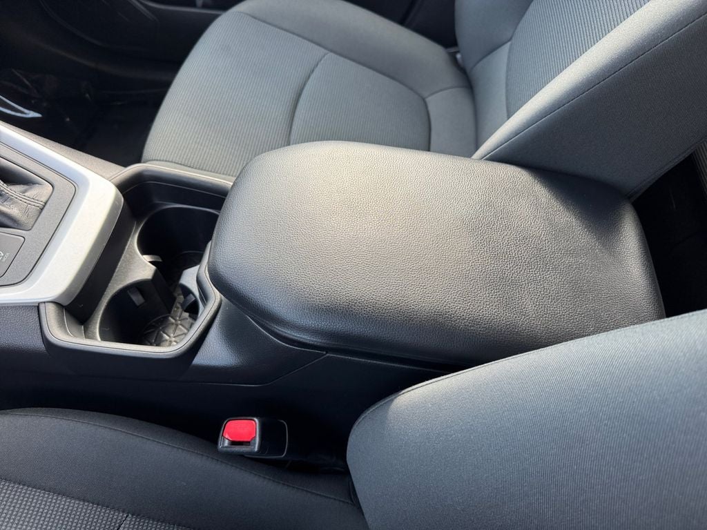 2020 Toyota RAV4 Hybrid LE AWD