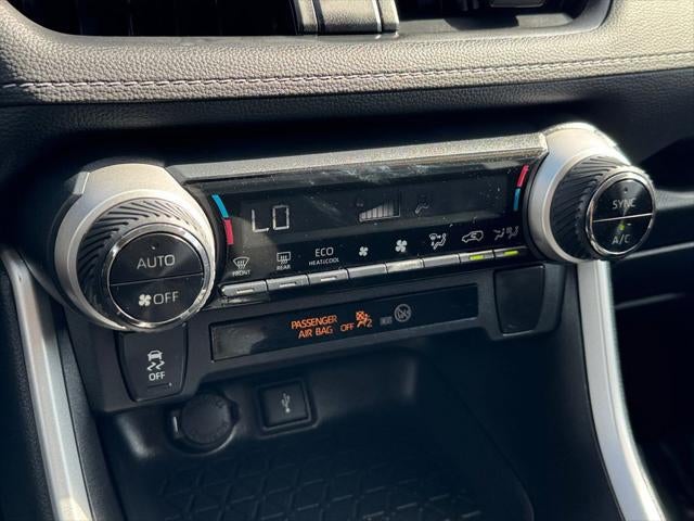 2020 Toyota RAV4 Hybrid LE AWD