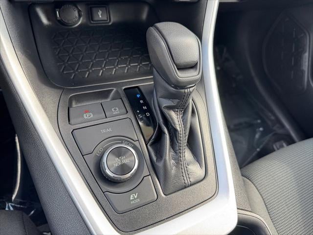 2020 Toyota RAV4 Hybrid LE AWD