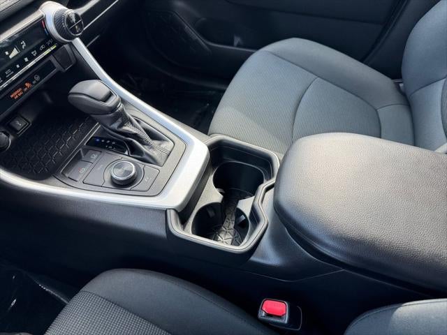 2020 Toyota RAV4 Hybrid LE AWD
