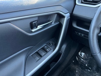 2021 Toyota RAV4 Hybrid XLE AWD