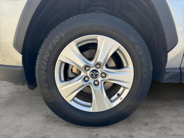 2020 Toyota RAV4 Hybrid XLE AWD