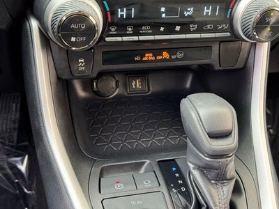 2025 Toyota RAV4 Hybrid XLE AWD