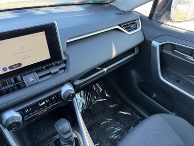 2025 Toyota RAV4 Hybrid XLE AWD