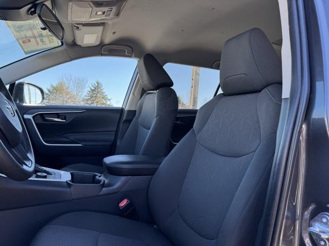 2025 Toyota RAV4 Hybrid XLE AWD