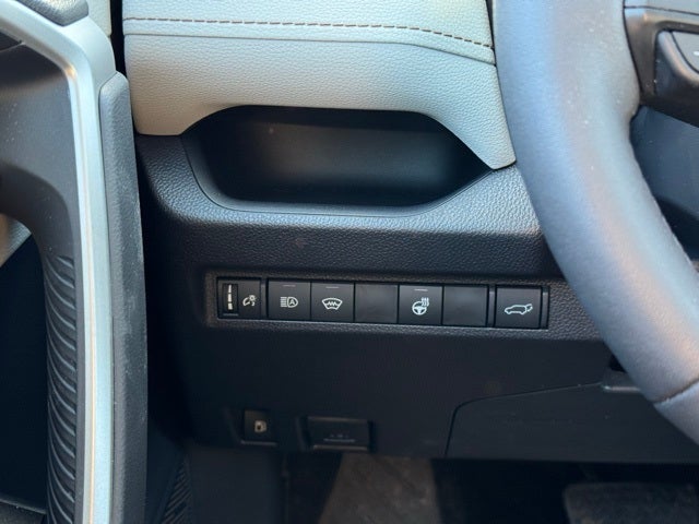 2025 Toyota RAV4 Hybrid XLE AWD