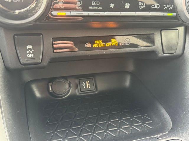 2025 Toyota RAV4 Hybrid XLE AWD