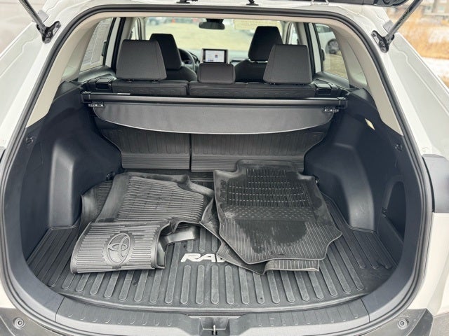 2025 Toyota RAV4 Hybrid XLE AWD