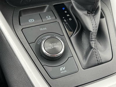 2025 Toyota RAV4 Hybrid XLE AWD